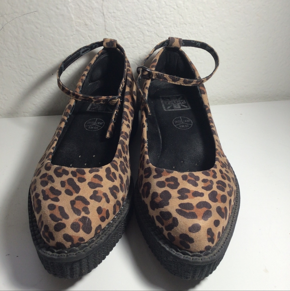 TUK Leapord Pointed Ballet Ankle Strap Creeper